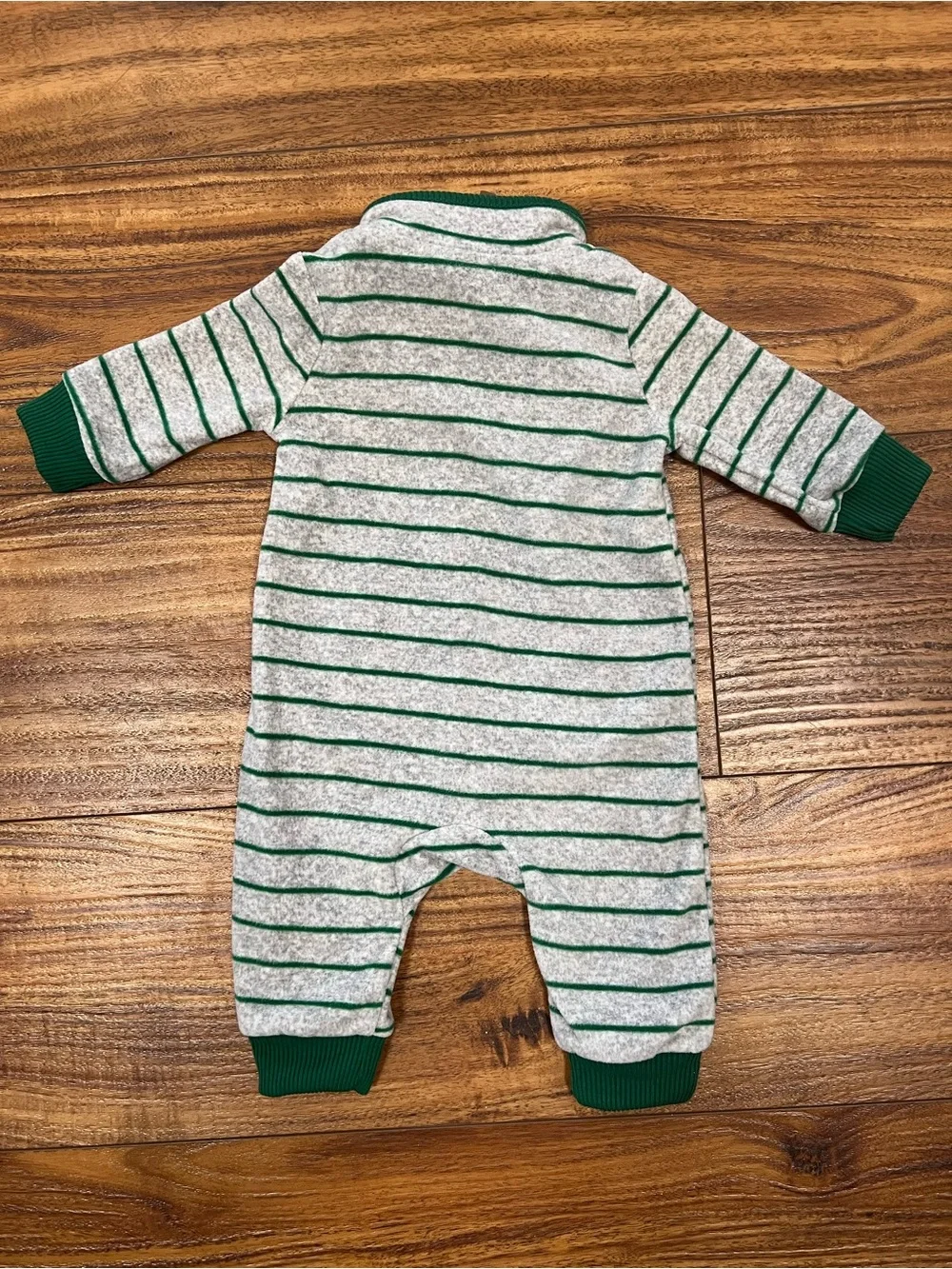 Carter’s 3M Onesie/Pant, Pjs, Outfit Bundle (5) - Winter, Green, White, Striped